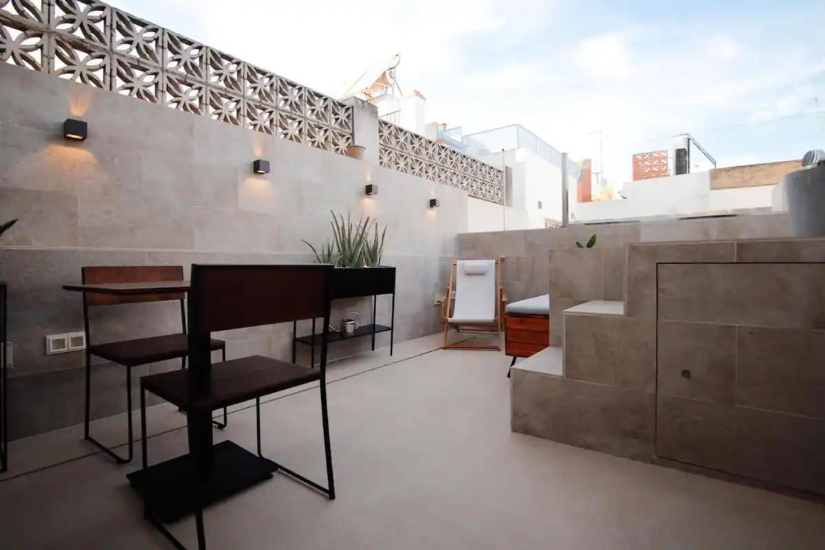 Komodo Gran Poder - Penthouse With Private Pool And Cozy Twin Bedroom Central Apartment Севиля Екстериор снимка